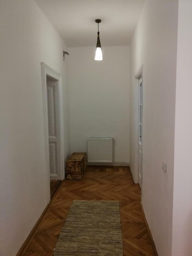 Apartamento Apartament Hunter Cluj-Napoca Exterior foto